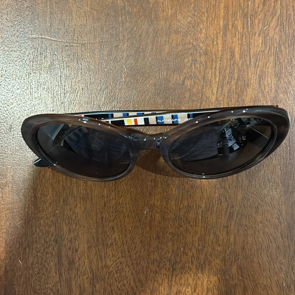 Kate Spade Sunglasses - Picture 4 of 9